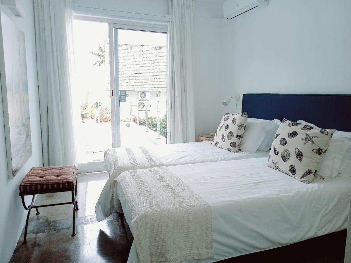 Villa Ximun Roches Noires Екстер'єр фото
