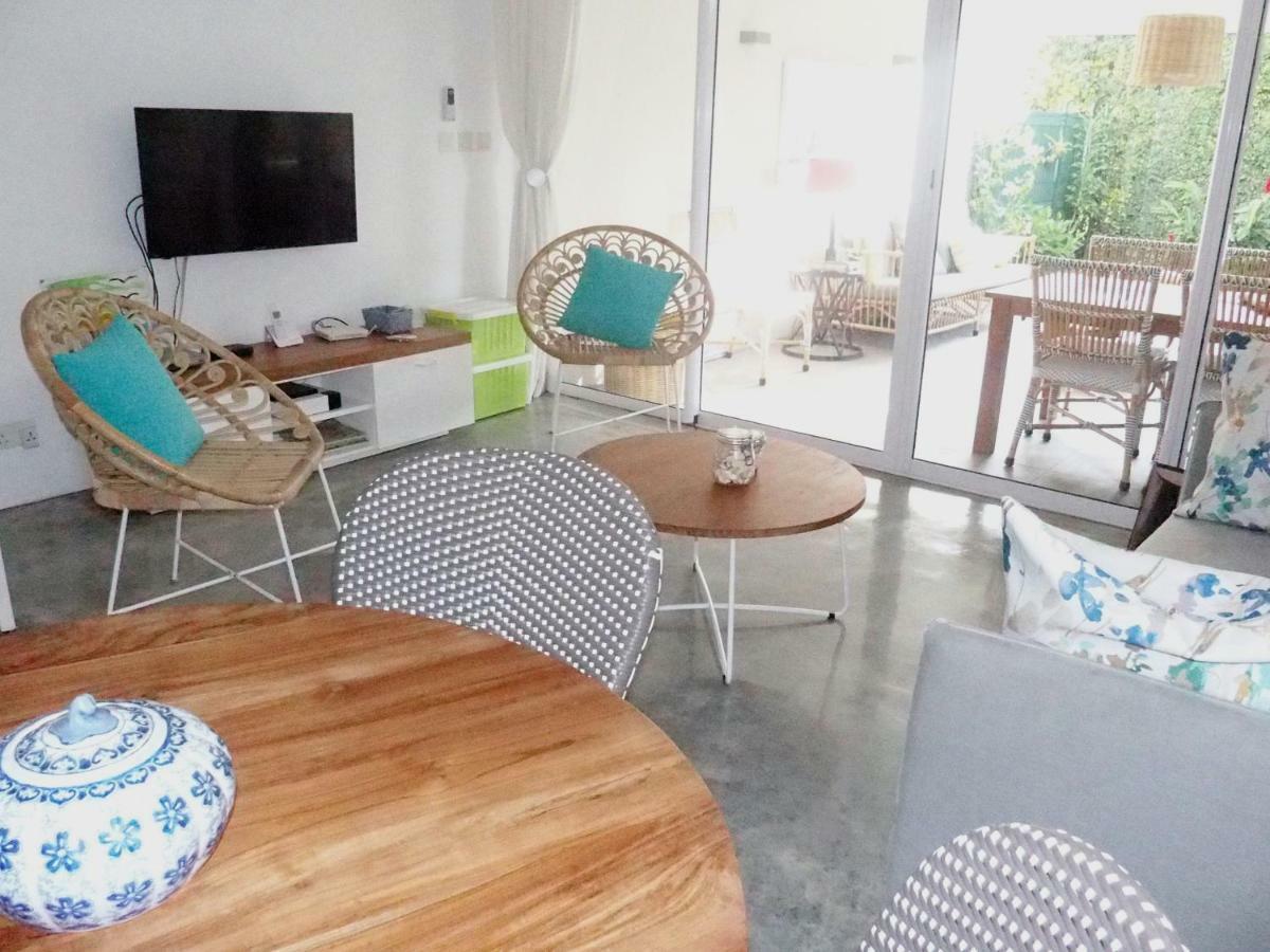 Villa Ximun Roches Noires Екстер'єр фото